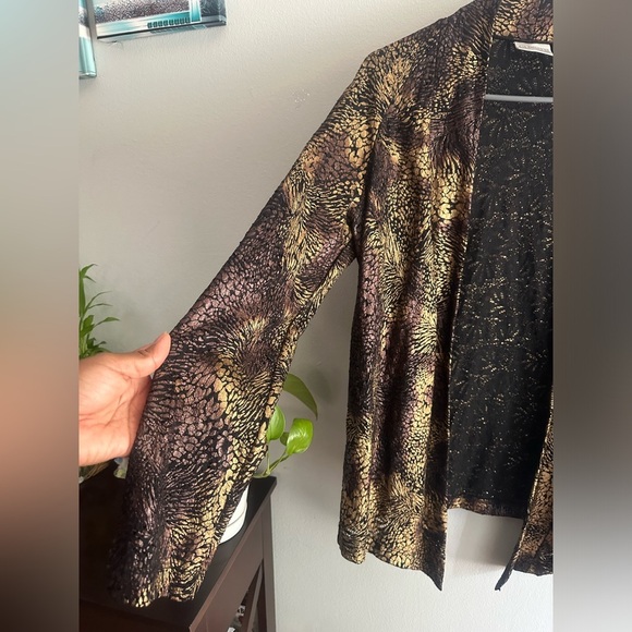 CHICO’S Women's Size 0  Us (S) Wrap Black/Metallic Gold Long Sleeves Lace-Like - Picture 2 of 6